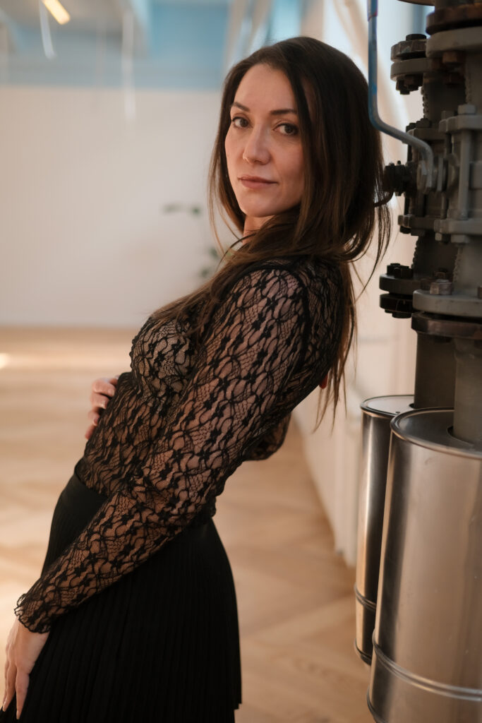 Nives Farrier Stimmtrainerin, Vocal Coach, Singer Songwriter, Sängerin, StimmWunder Wien